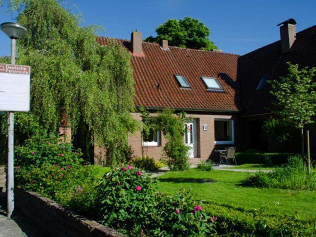 Gaestehaus An Der Fehnroute I, 11037 Hotell Leer Exteriör bild